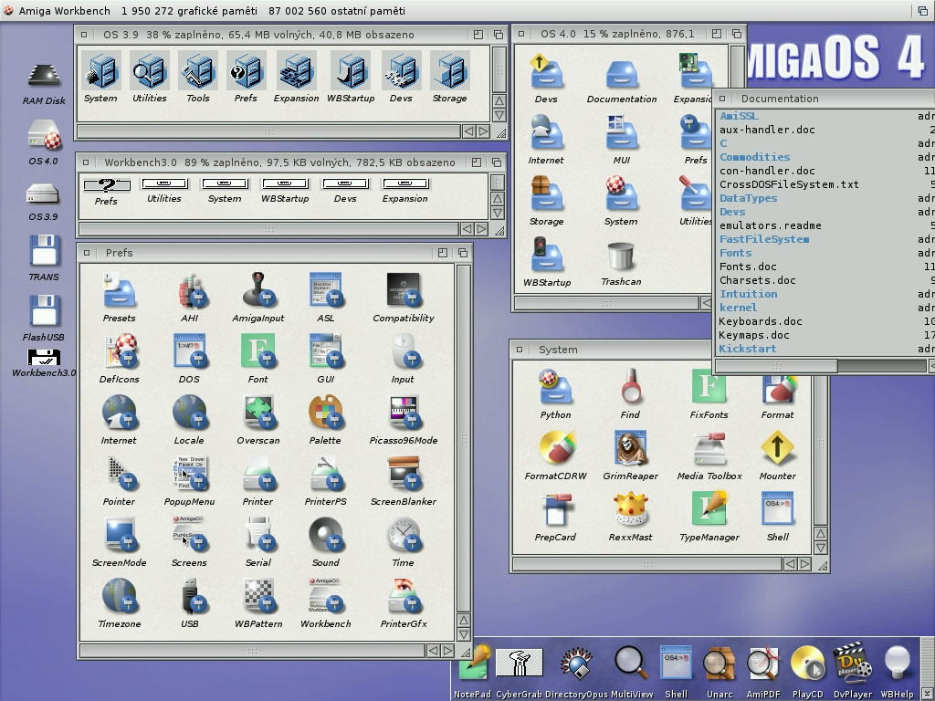 AmigaOS 4.0 - obrazovka Workbenche