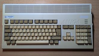 Klikni pro plné zobrazení obrázku  Jméno: Amiga1200.jpg Počet zobrazení: 0 Velikost: 287,8 KB ID: 170177